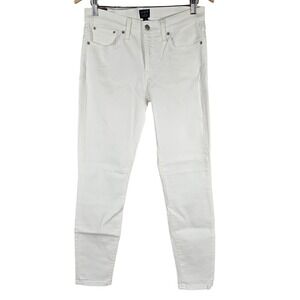 J. Crew Factory 8" rise white skinny jean in signature stretch 28‎ NWT